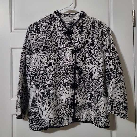 Chico's Tops - Chico's silk jacket